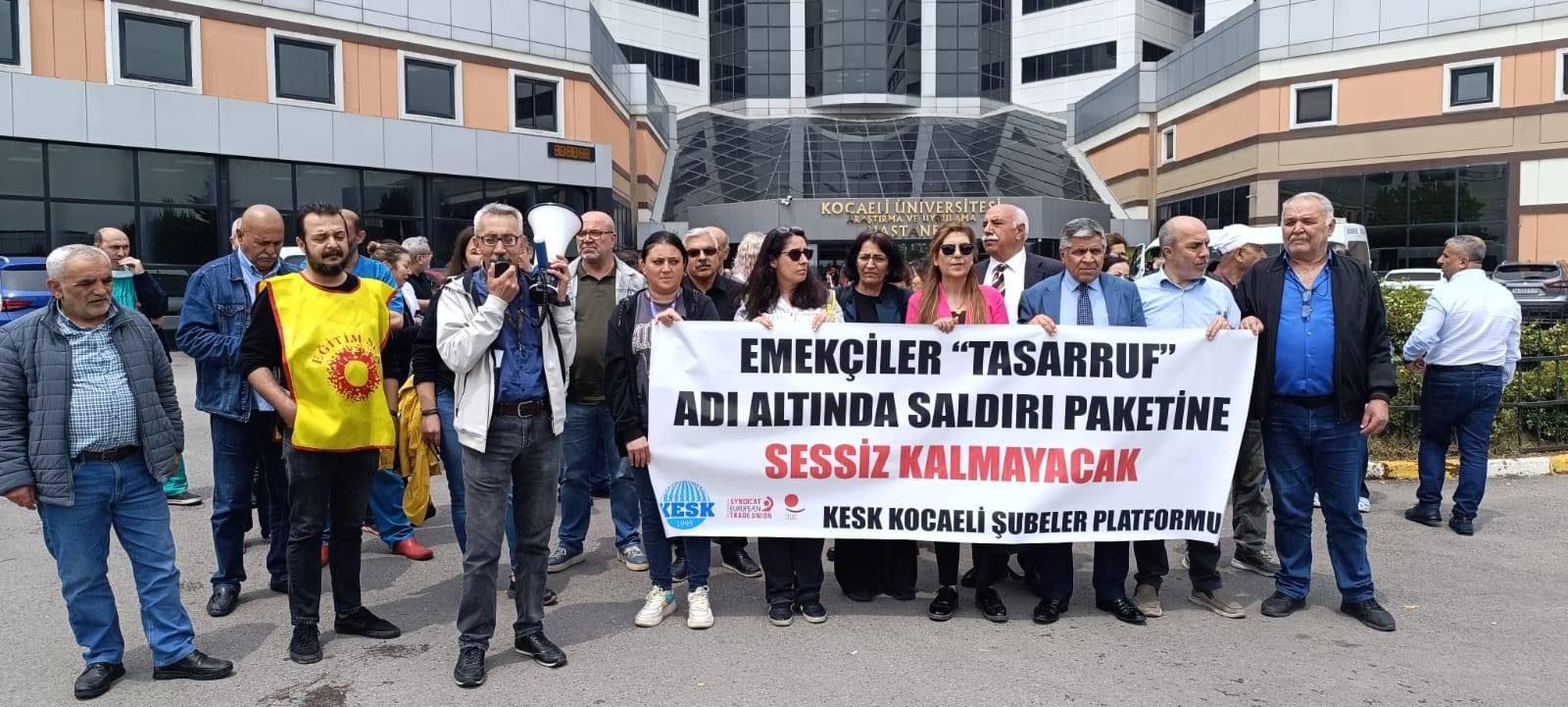 Hükümetin Tasarruf Paketi Emekçilere Darbe Vuruyor