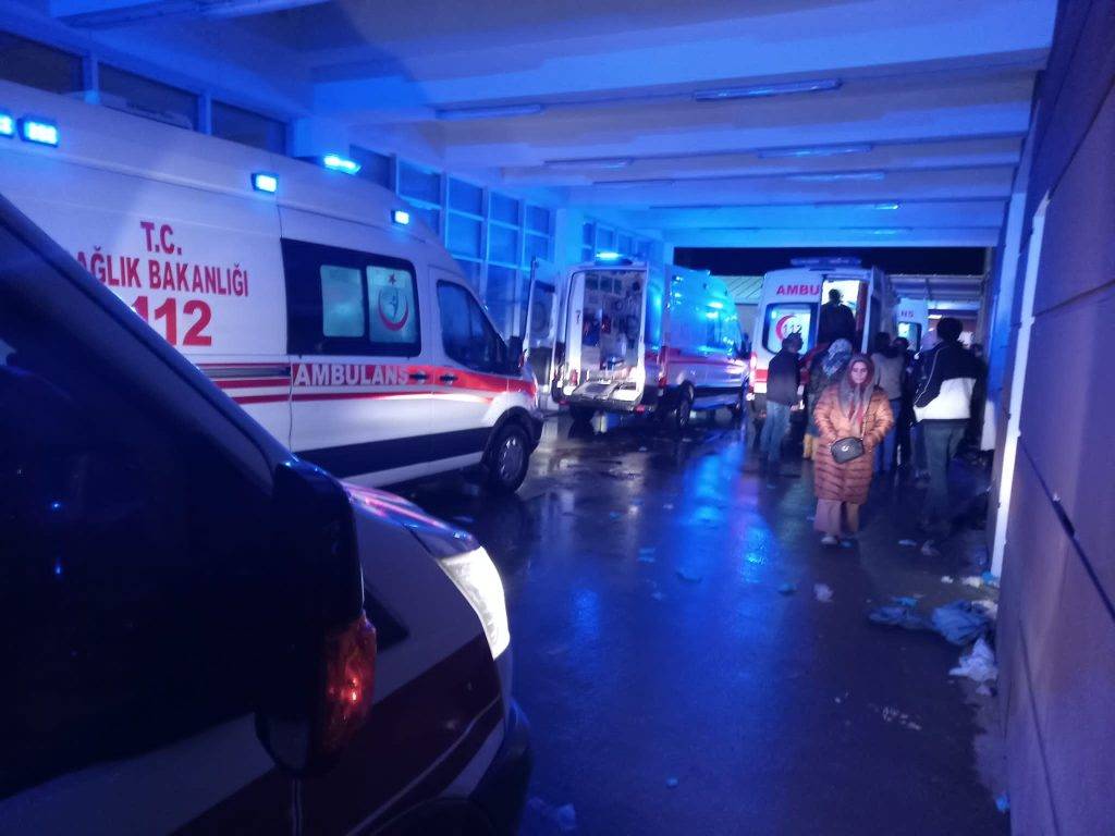 Acil Servislerde Yeşil Alan Kaldırılmalı!